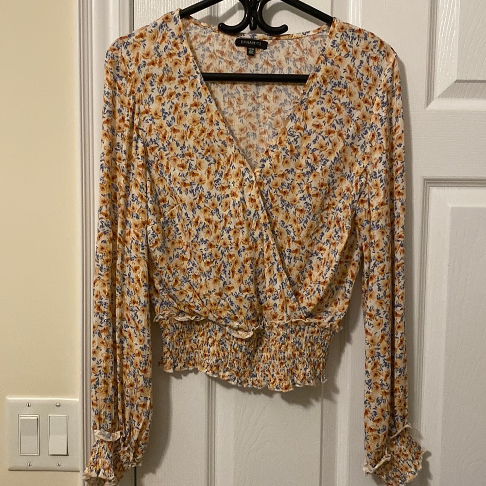 Dynamite floral blouse xs